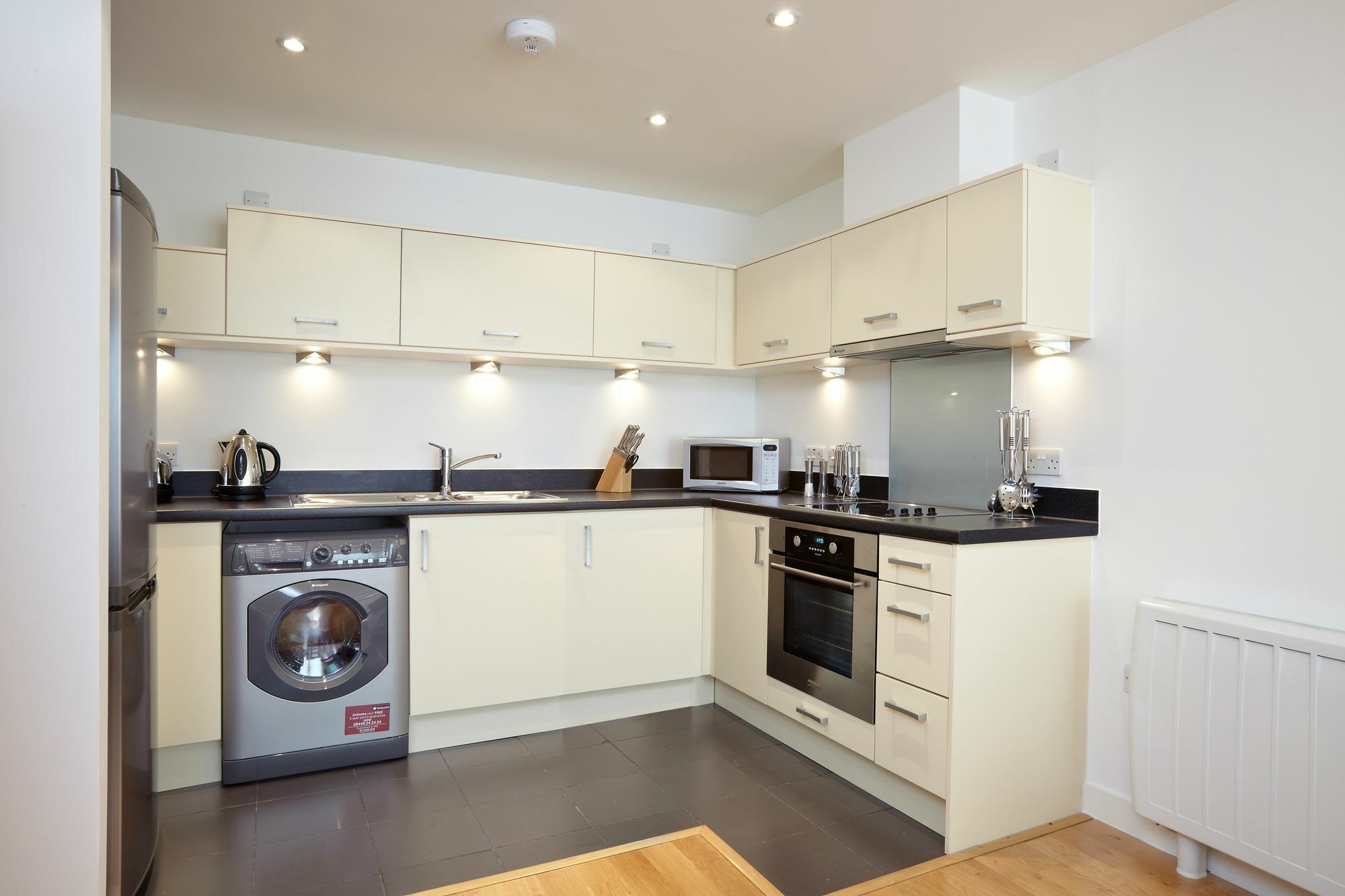 Admiralty Quarter By Esa Apartment Portsmouth